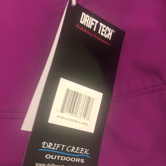 New - Picture 2 of 4